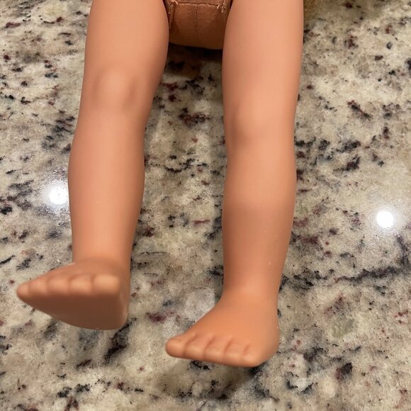 Our Generations 18" Blonde Doll by Battat Articulating Limbs - Picture 11 of 13